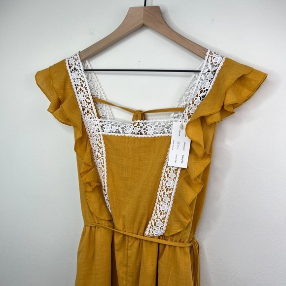 NWT Simplee Golden Yellow Crochet Lace Trim Romper - Tie Back - Linen - Medium - Picture 3 of 14